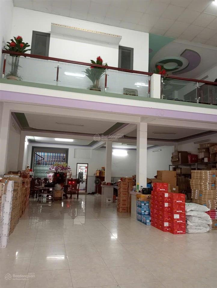 Nhà mặt tiền trung tâm thành phố cần thơ, mặt tiền đường 30/4, ngang 10m dài 80m, gần vincom