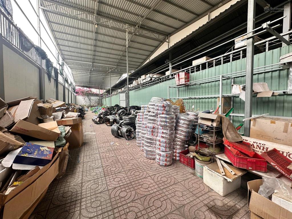 Nhà mặt tiền trung tâm thành phố cần thơ, mặt tiền đường 30/4, ngang 10m dài 80m, gần vincom