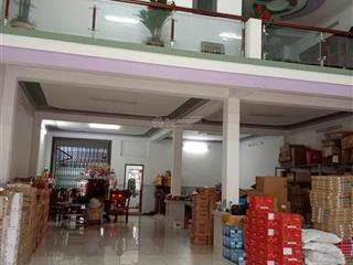 Nhà mặt tiền trung tâm thành phố cần thơ, mặt tiền đường 30/4, ngang 10m dài 80m, gần vincom