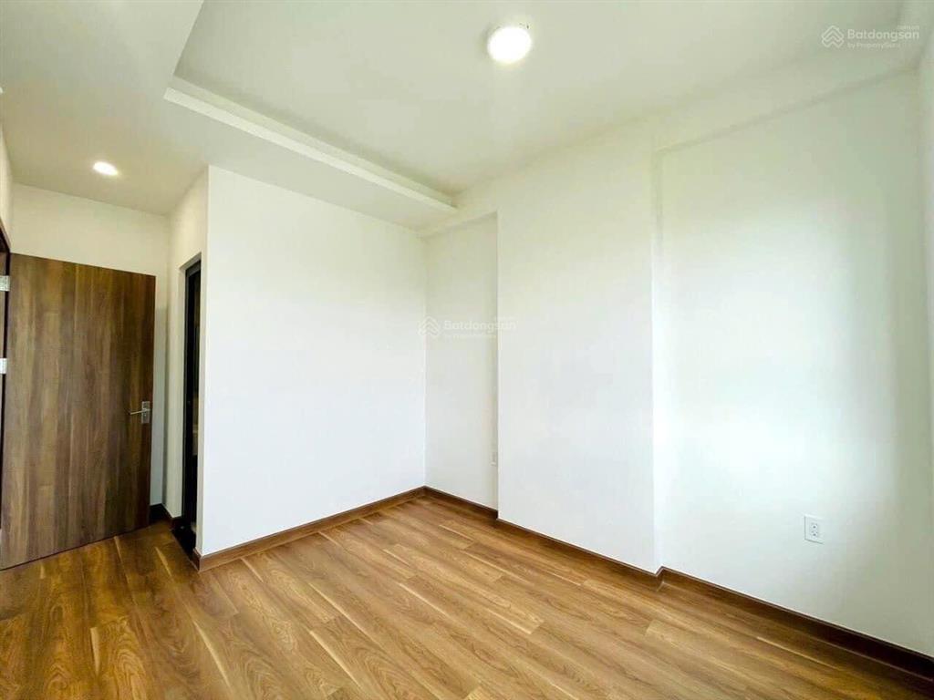 Cho thuê 2pn 2wc q7 riverside view sông thoáng mát giá 9tr5/tháng ở liền được,  0931 832 ***