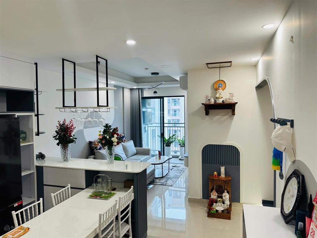 Cho thuê căn hộ 1pn +1 full nt q7 riverside view sông sg giá 10tr/ tháng ở ngay,  0931 832 *** 24/7