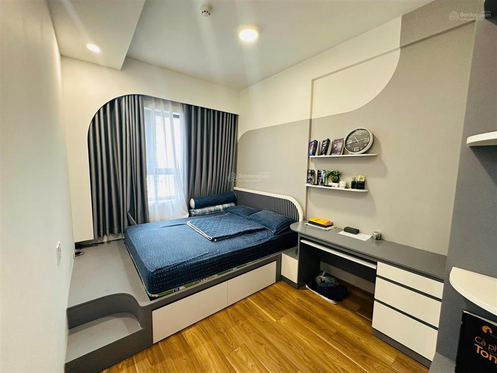 Cho thuê căn hộ 1pn +1 full nt q7 riverside view sông sg giá 10tr/ tháng ở ngay,  0931 832 *** 24/7