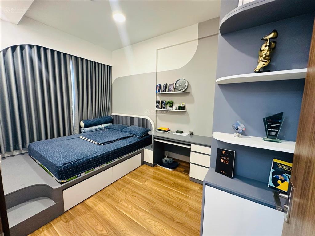 Bán gấp 1pn q7 saigon riverside, view đẹp thoáng mát giá 2,92 tỷ giá hời quận 7.  bảo 0931 832 ***