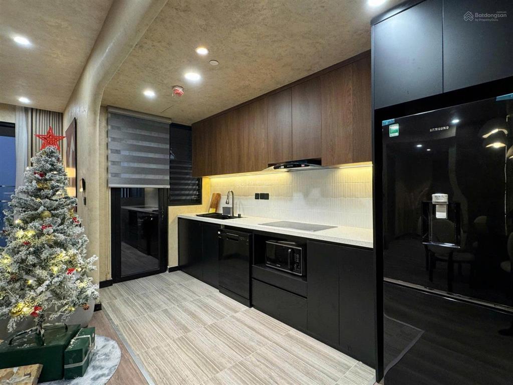 Quỹ căn bán giá tốt studio, 1pn+ 3.3 tỷ, 2pn 4.35 tỷ, 3pn5.8 tỷkđt vinhomes smart city