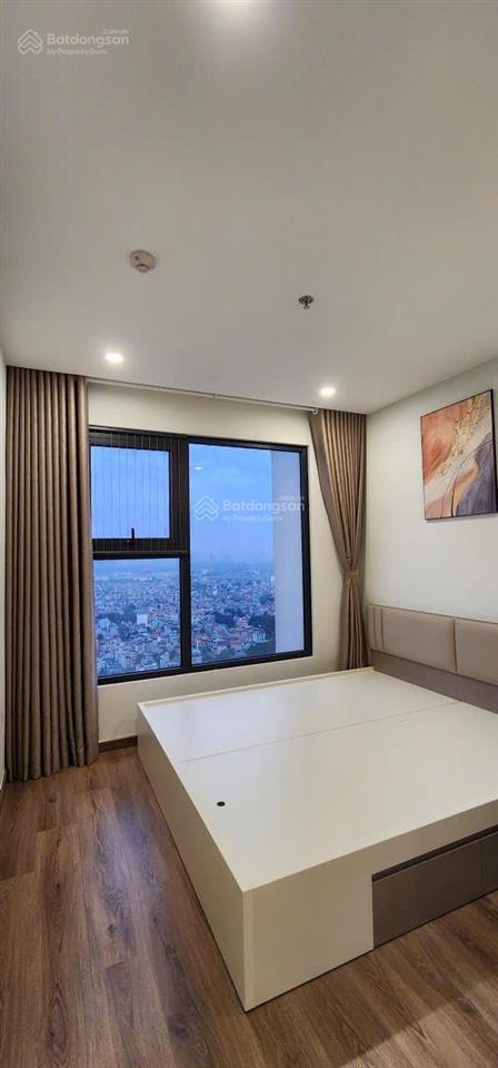 Bán gấp căn hộ 2pn55m4 tỷ view công viên tòa imperia view hồ công viên i1 vinhomes smart city