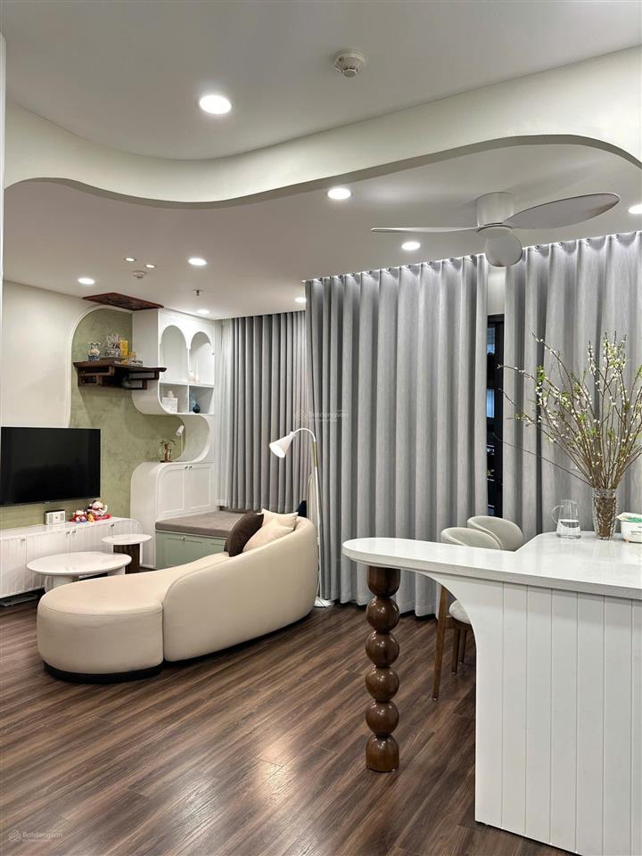 " giá chuẩn" bán gấp căn hộ 2pn+1 64m²4.6 tỷ imperia cạnh zone 4 và công viên vinhomes smart city