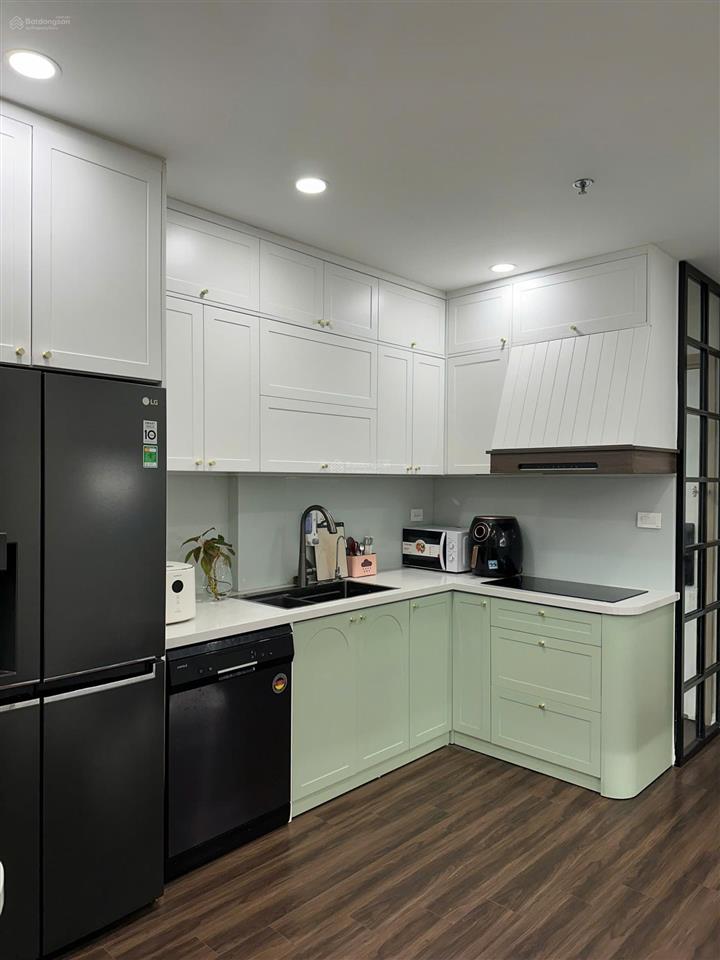 " giá chuẩn" bán gấp căn hộ 2pn+1 64m²4.6 tỷ imperia cạnh zone 4 và công viên vinhomes smart city
