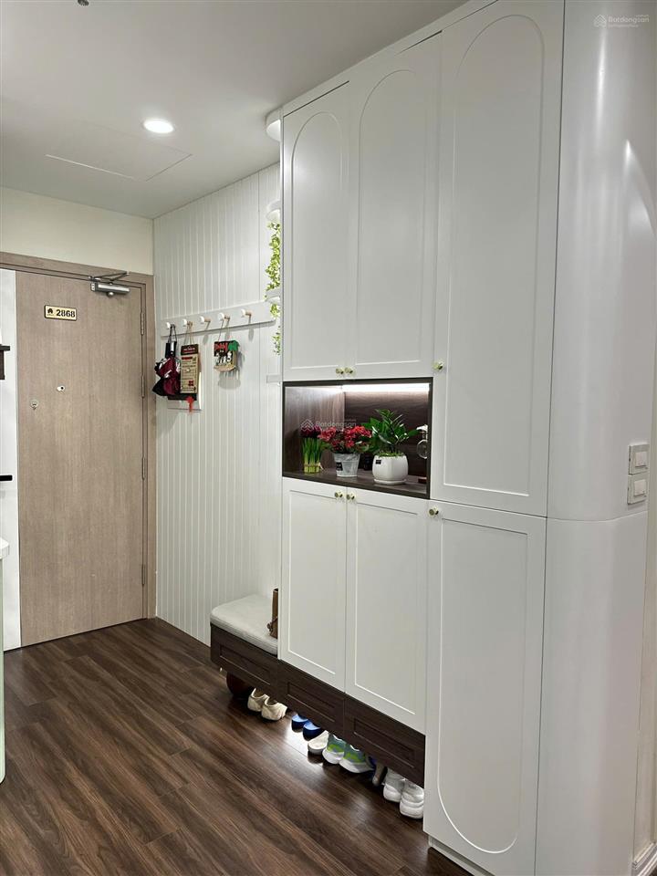 " giá chuẩn" bán gấp căn hộ 2pn+1 64m²4.6 tỷ imperia cạnh zone 4 và công viên vinhomes smart city