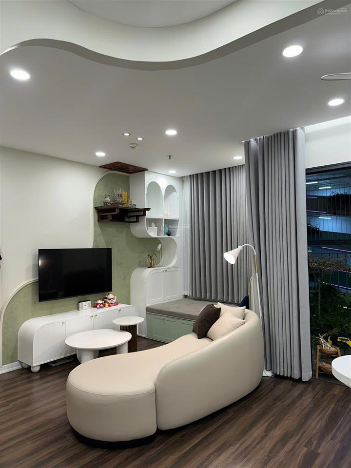 " giá chuẩn" bán gấp căn hộ 2pn+1 64m²4.6 tỷ imperia cạnh zone 4 và công viên vinhomes smart city
