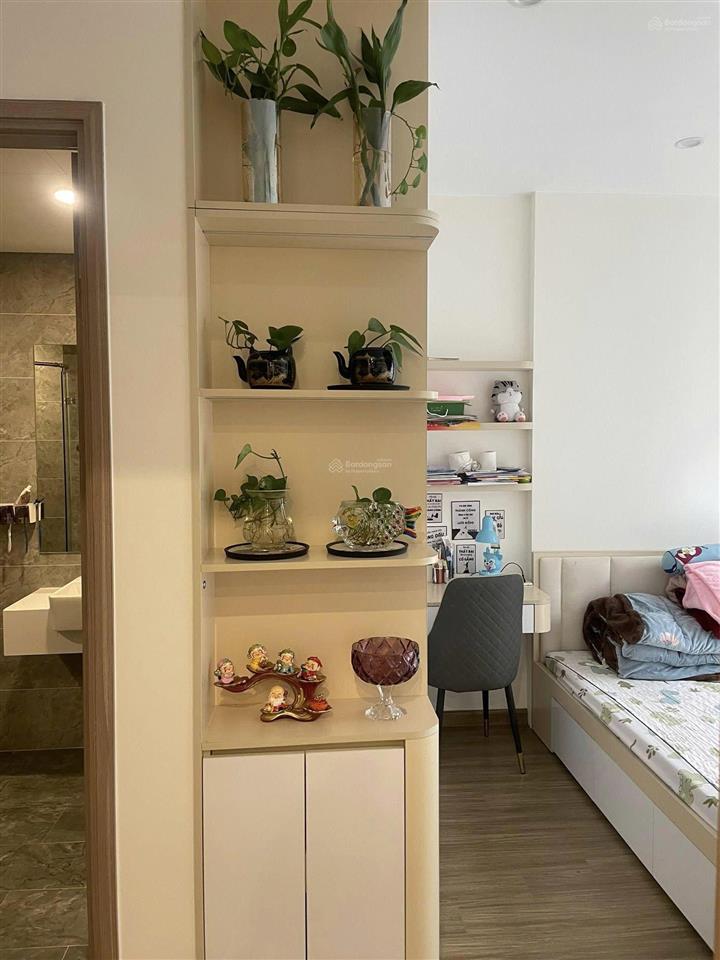 Chủ nhà cần bán gấp 2pn 68m full đồ 4,7 tỷ the canopy vinhomes smart city