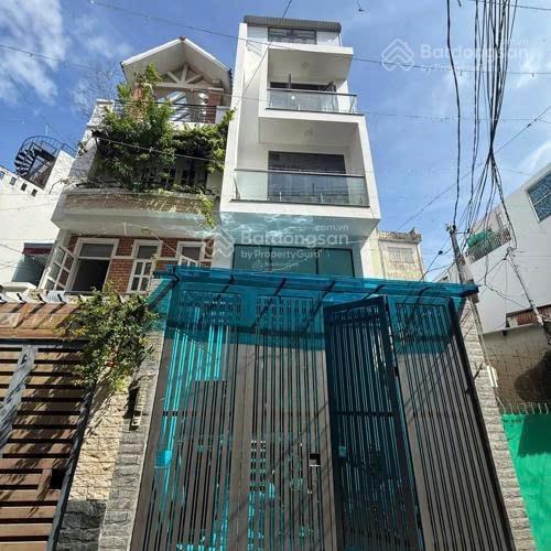 Bán nhà bình thạnh 5 tầng, hầm, thang máy, 10 phòng, dòng tiền 50tr/tháng giáp q1, giá 17,9 tỷ