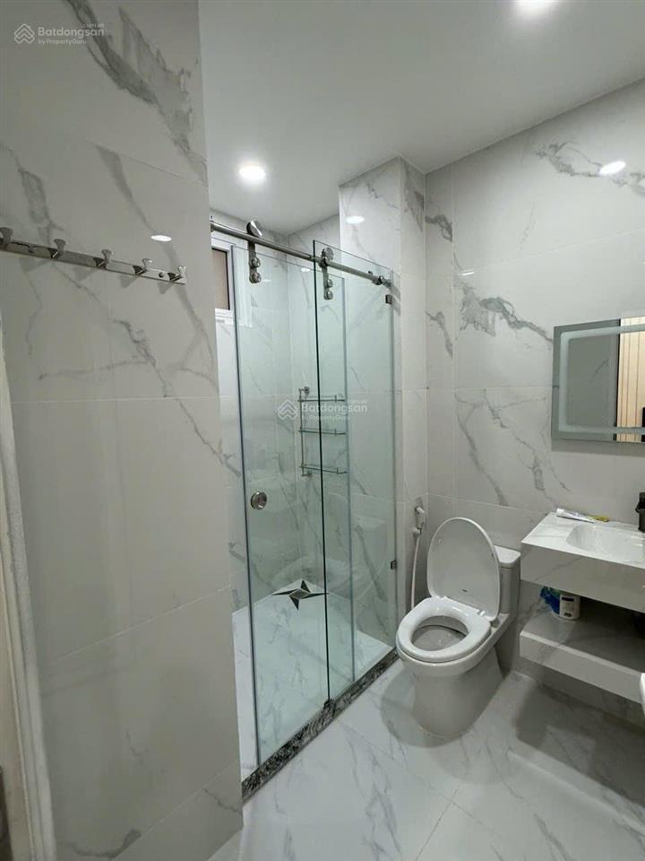 Cho thuê mặt tiền kd sầm uất bình thạnh 5lầu, nhà mới full nội thất, khai thác ngay không cần setup