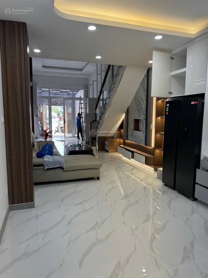 Cho thuê mặt tiền kd sầm uất bình thạnh 5lầu, nhà mới full nội thất, khai thác ngay không cần setup