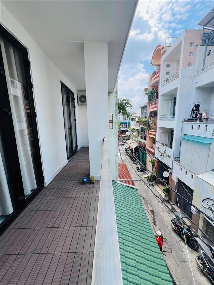 Bán nhà hoàng hoa thám bình thạnh ngang hơn 7m gara ôtô, penthouse 4 tầng kiên cố giá 20,9 tỷ tl