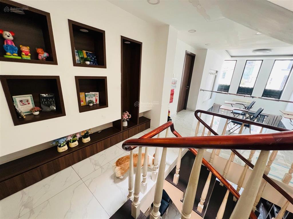 Bán nhà hoàng hoa thám bình thạnh ngang hơn 7m gara ôtô, penthouse 4 tầng kiên cố giá 20,9 tỷ tl