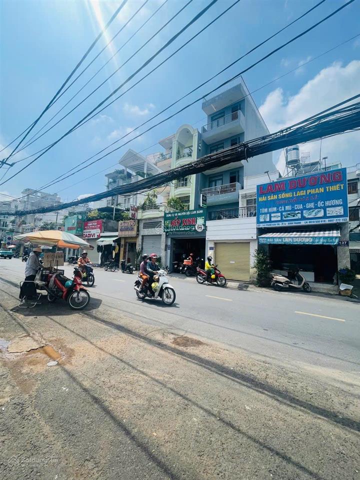 Bán nhà mặt tiền góc 3mt phan văn trị, p. 14, bình thạnh, vị trí kinh doanh đắc địa, giá 13,7 tỷ tl