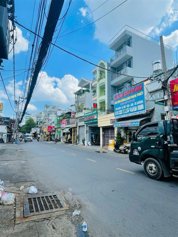 Bán nhà mặt tiền góc 3mt phan văn trị, p. 14, bình thạnh, vị trí kinh doanh đắc địa, giá 13,7 tỷ tl