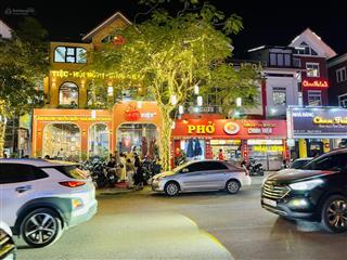 Bán nhà mặt phố nguyễn văn lộc, mỗ lao, hà đông, diện tích 155m2, mt 9m, kd đỉnh,dòng tiền 120tr/th