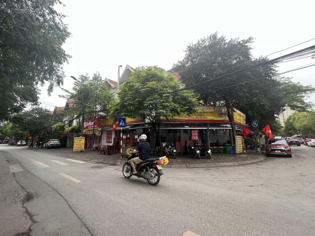 Lô góc kim cương mặt phố trung văn, biệt thự gần 189m2, vỉa hè, ô tô đỗ ngày đêm kinh doanh.