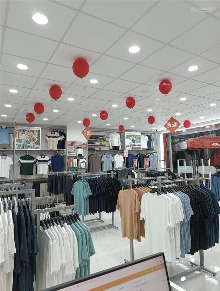 Bán nhà 2 mặt phố quang trung hà đông 185m², mặt tiền 9.8m dòng tiền 110 triệu/tháng