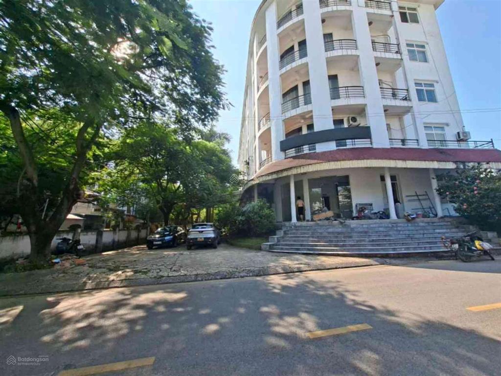 Bán nhà 7 tầng phố chu huy mân 4640m2, dòng tiền 480tr/th đang làm trường học, trung tâm đào tạo
