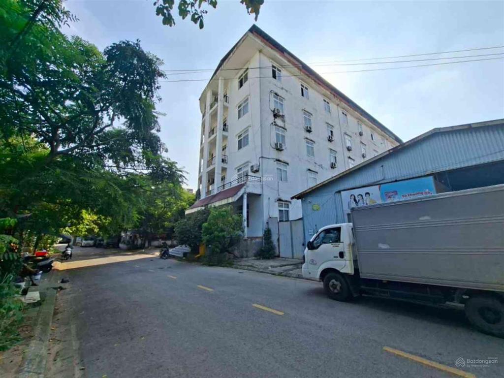Bán nhà 7 tầng phố chu huy mân 4640m2, dòng tiền 480tr/th đang làm trường học, trung tâm đào tạo