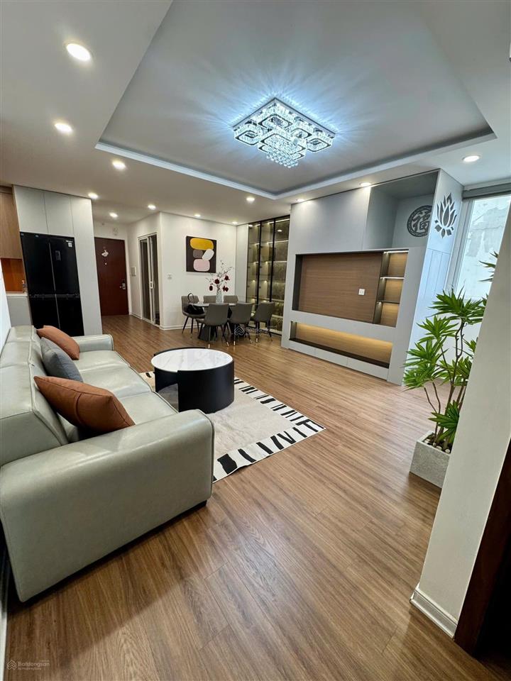 Bán căn hộ chung cư 3pn + 2wc tại tòa river park 85m2, 3 p ngủ, full nội thất mới, nhỉnh 5 tỷ