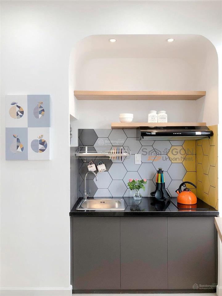 Bán nhà căn họ dịch vụ thu nhập 350tr 1 năm phan xích long p7 phú nhuận