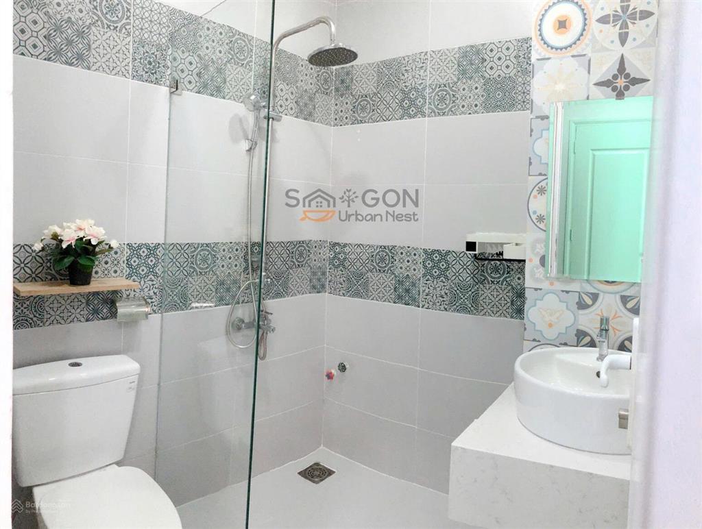 Bán nhà căn họ dịch vụ thu nhập 350tr 1 năm phan xích long p7 phú nhuận