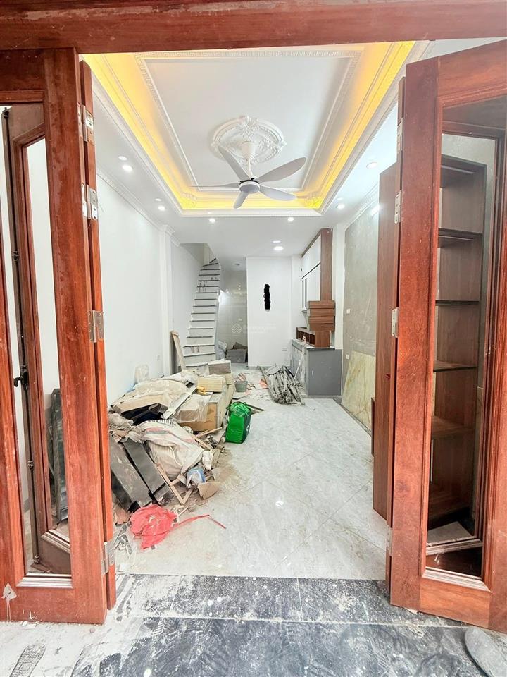 Siêu phẩm xuân đỉnh  nhà mới tinh, thang máy, mặt tiền rộng, cực hiếm