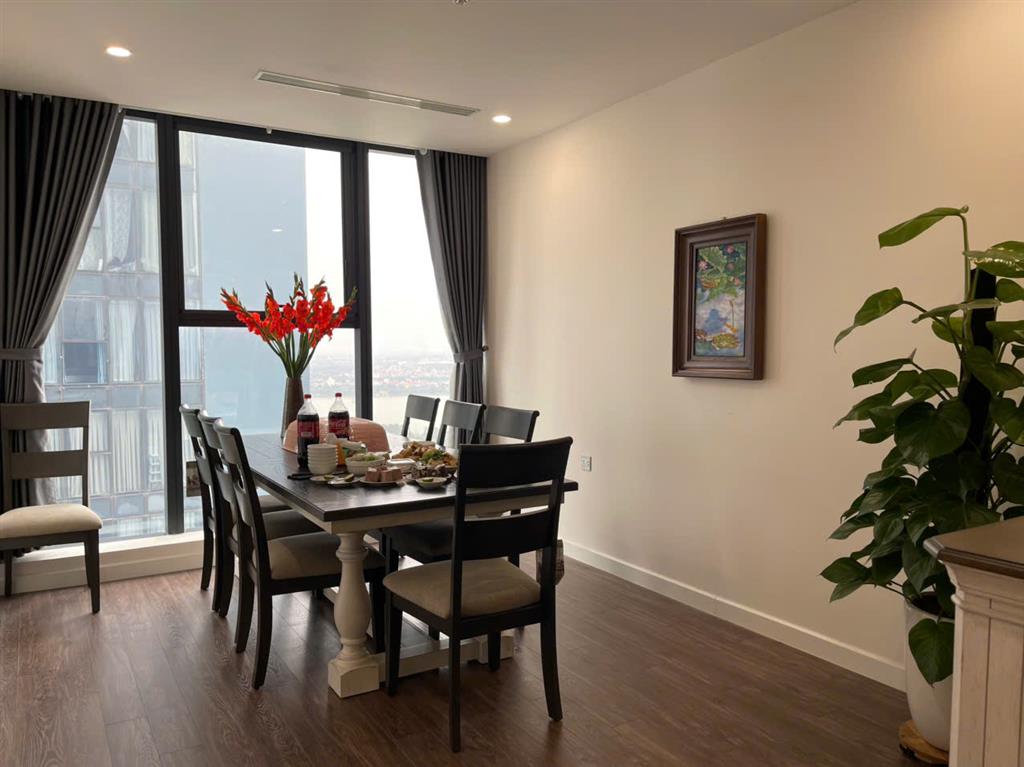 Bán CH Sunshine City S4 3PN tầng cao - View triệu đô - Nội thất đẹp giá chỉ 13,7 tỷ.
