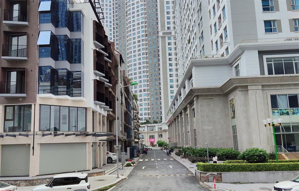 Mặt bằng mở phòng khám tại Ciputra  600m²  Thang máy, PCCC  Giá thuê 100 triệu/tháng