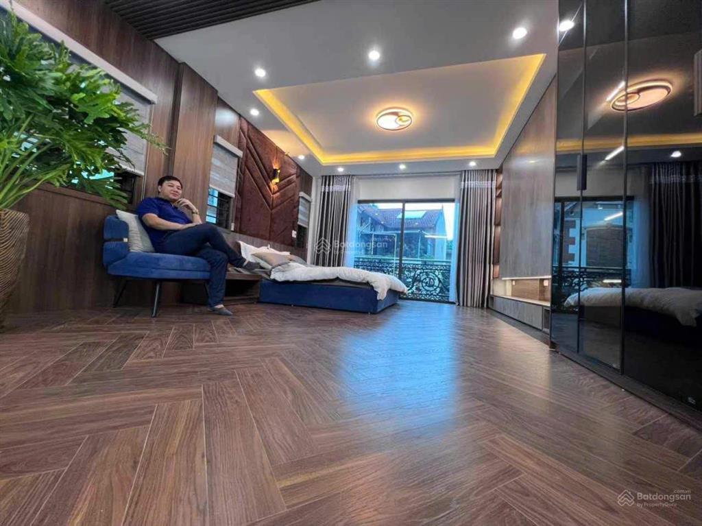 Cho thuê nhà riêng tại ngõ 28, tứ liên, 22 triệu, 55m2, 4pn, 4wc, giá tốt