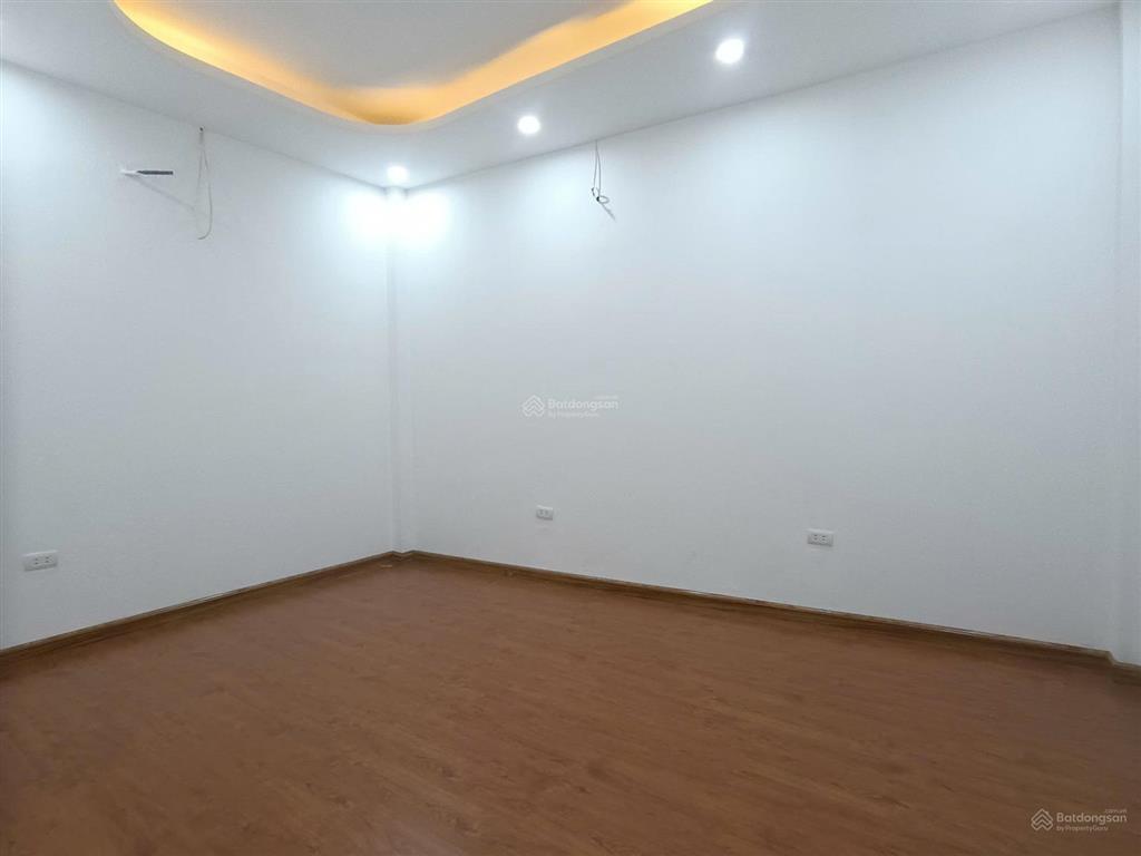 Bán nhà 5 tầng ngọc hồi, hoàng mai, 45m2 giá 9.3 tỷ