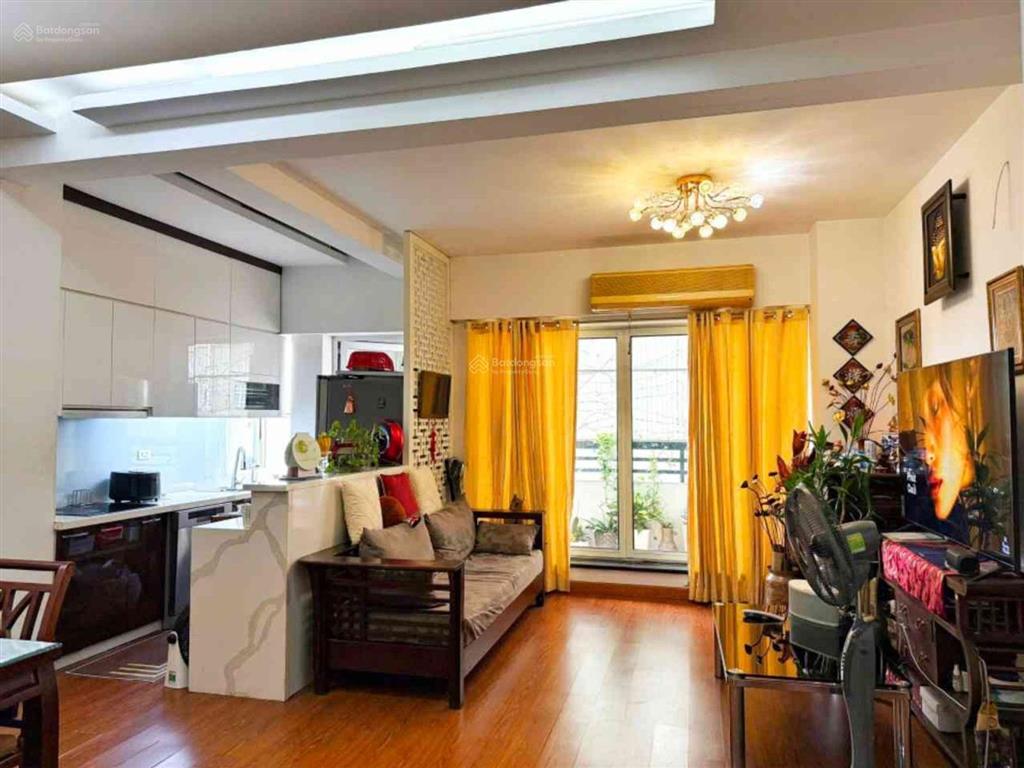 Bán căn hộ chung cư 3 ngủ, số 10 hoa lư, hai bà trưng