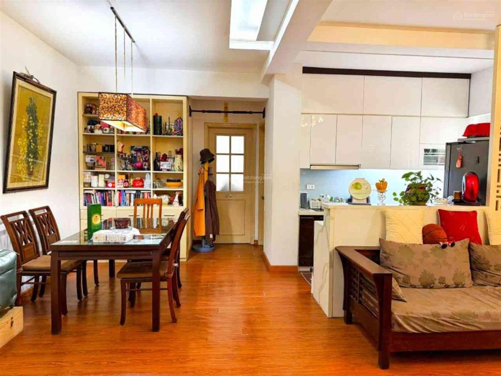 Bán căn hộ chung cư 3 ngủ, số 10 hoa lư, hai bà trưng