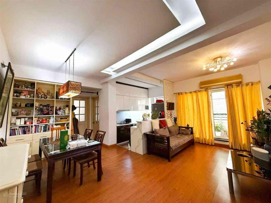 Bán căn hộ chung cư 3 ngủ, số 10 hoa lư, hai bà trưng