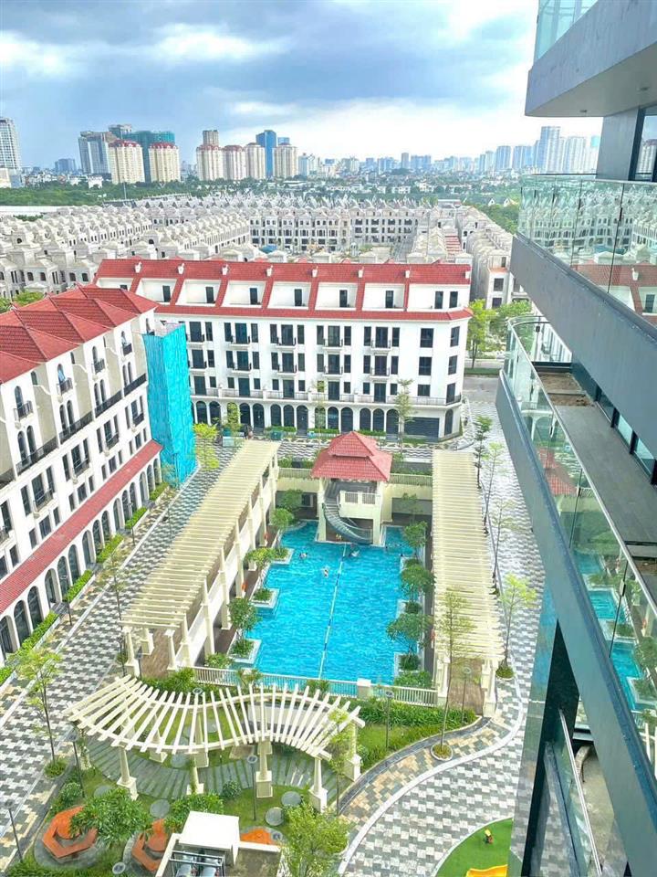 CHO THUÊ CH GÓC 3PN SUNSHINE GOLDEN RIVER  VIEW CÔNG VIÊN 66HA  30 TRIỆU/THÁNG
