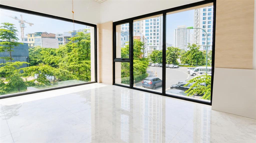 HIẾM TẠI CIPUTRA! 180M² GÓC 3 THOÁNG MỞ CAFE  2 MẶT ĐƯỜNG  45 TRIỆU/THÁNG