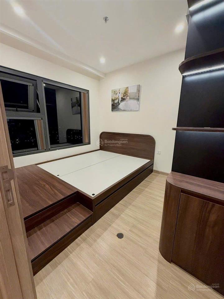 Chính chủ bán gấp ch 2pn+1, dt 63.7m2, the miami  smart city, giá 5.5 tỷ bao phí.  0824 554 ***