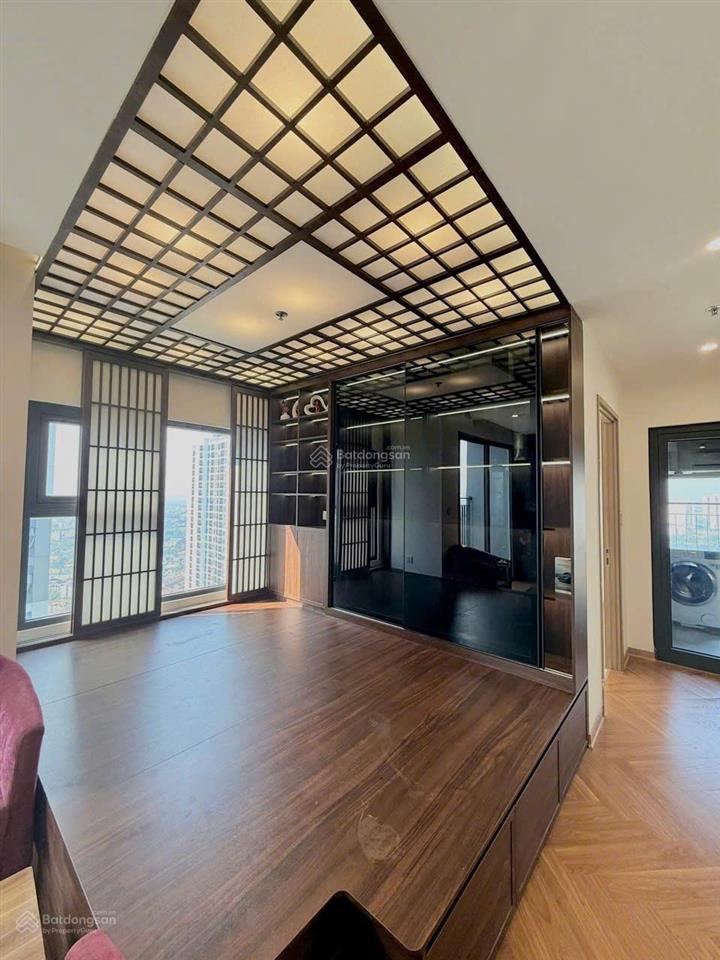 Chính chủ bán gấp ch 2pn+1, dt 63.7m2, the miami  smart city, giá 5.5 tỷ bao phí.  0824 554 ***