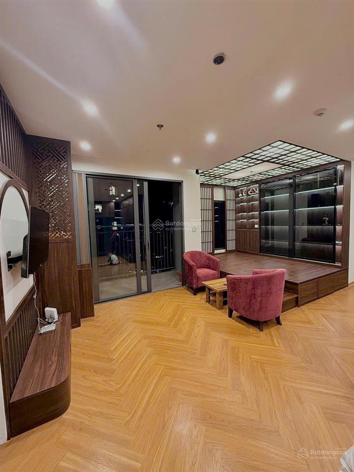 Chính chủ bán gấp ch 2pn+1, dt 63.7m2, the miami  smart city, giá 5.5 tỷ bao phí.  0824 554 ***