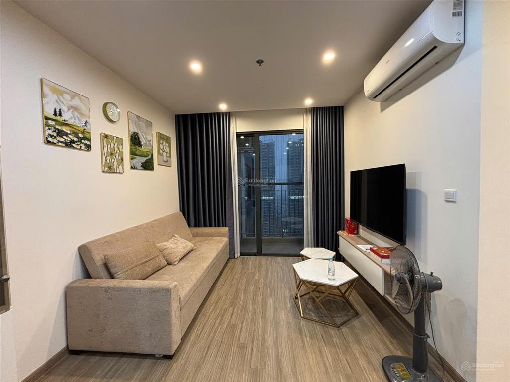 Chính chủ bán gấp trong tuần ch 1pn + 1, 42.8m2, the sakura smart city, giá 3.4 tỷ.  0824 554 ***