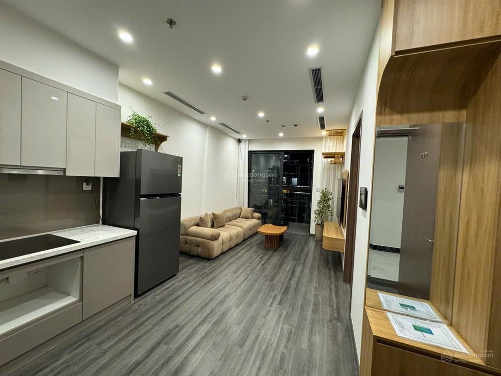 Chính chủ bán gấp trong tuần ch 2pn + 1, dt 73m2 the tonkin  smart city.  0824 554 ***