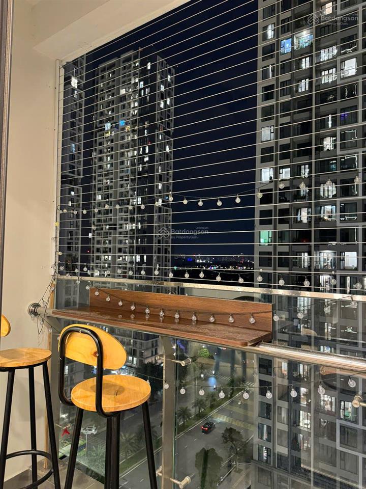 Chính chủ bán gấp trong tuần ch 2pn + 1, dt 73m2 the tonkin  smart city.  0824 554 ***