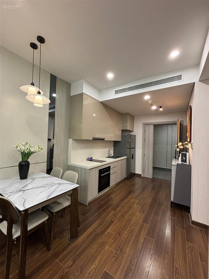 Chính chủ gửi bán gấp căn 2pn, phân khu masteri west heights, dt 54m2, giá 4.5 tỷ,  0824 554 ***