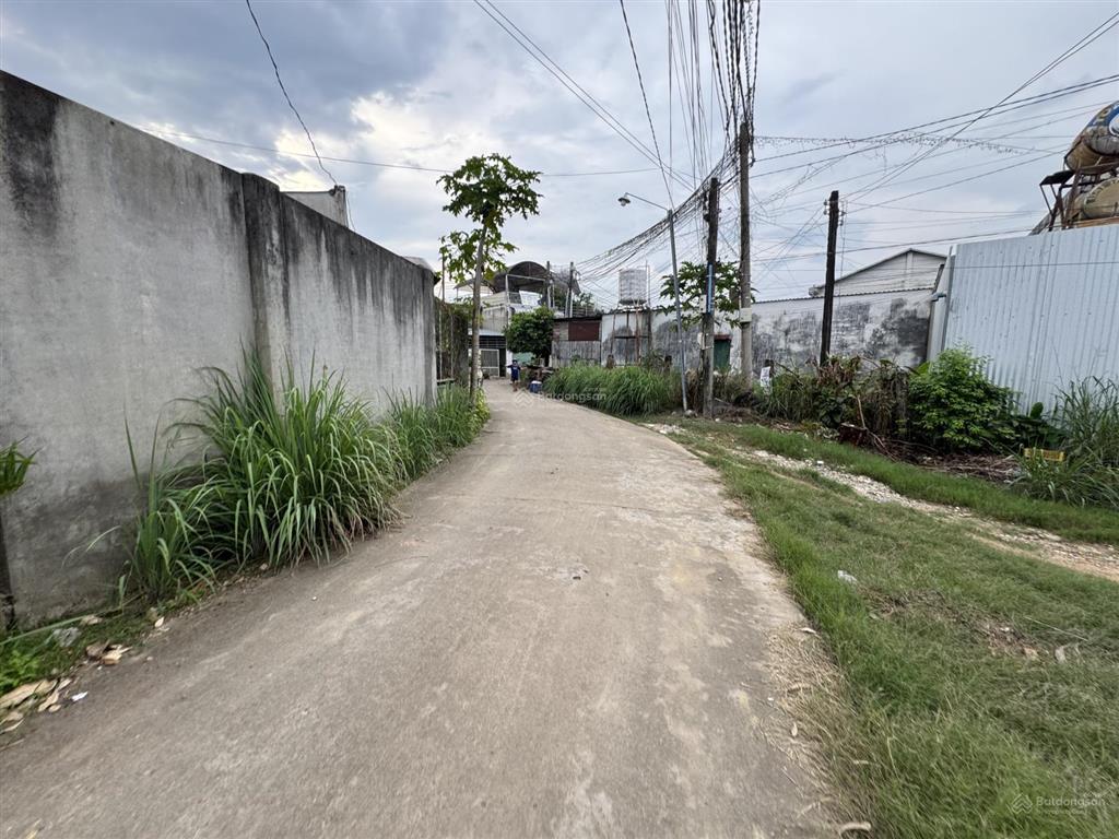 Bán đất full thổ cư chợ 102, giá rẻ nhất khu vực