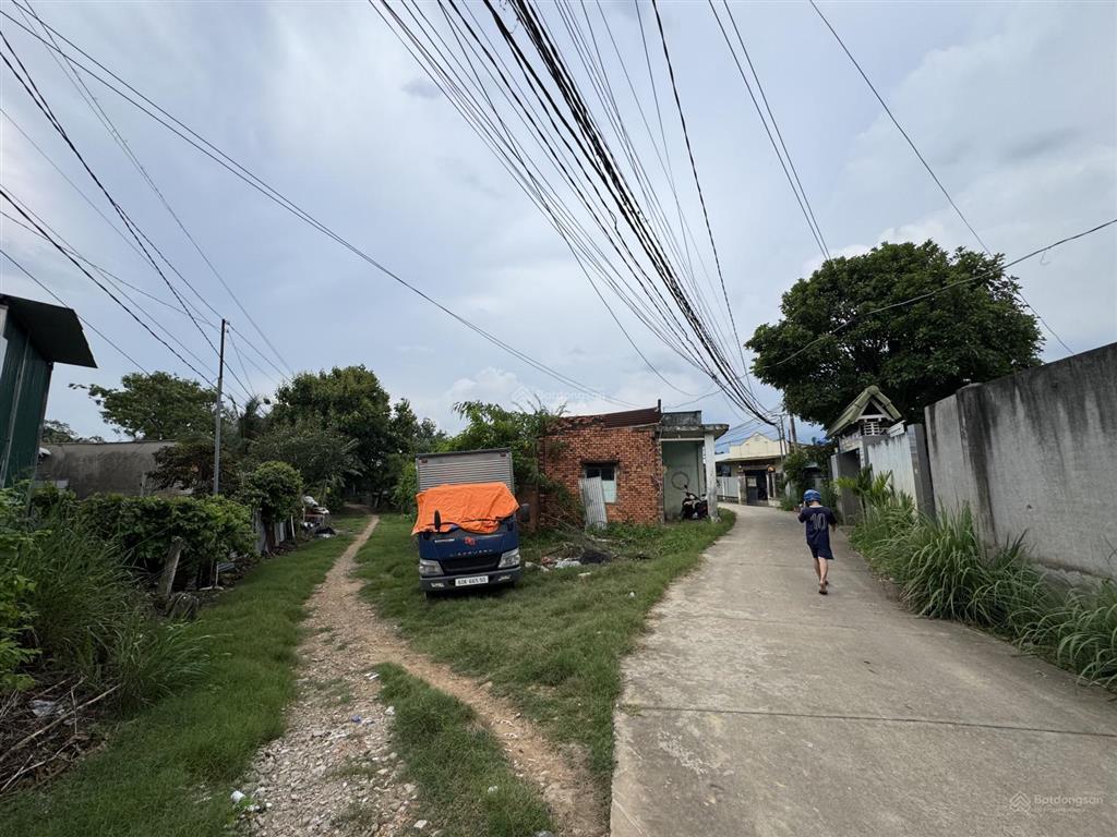 Bán đất full thổ cư chợ 102, giá rẻ nhất khu vực