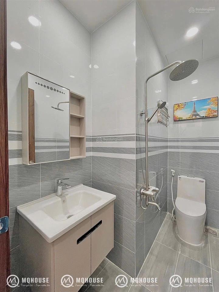 Cho thuê toà nhà mới dạng studio tách bếp siêu rộng có thang máy
