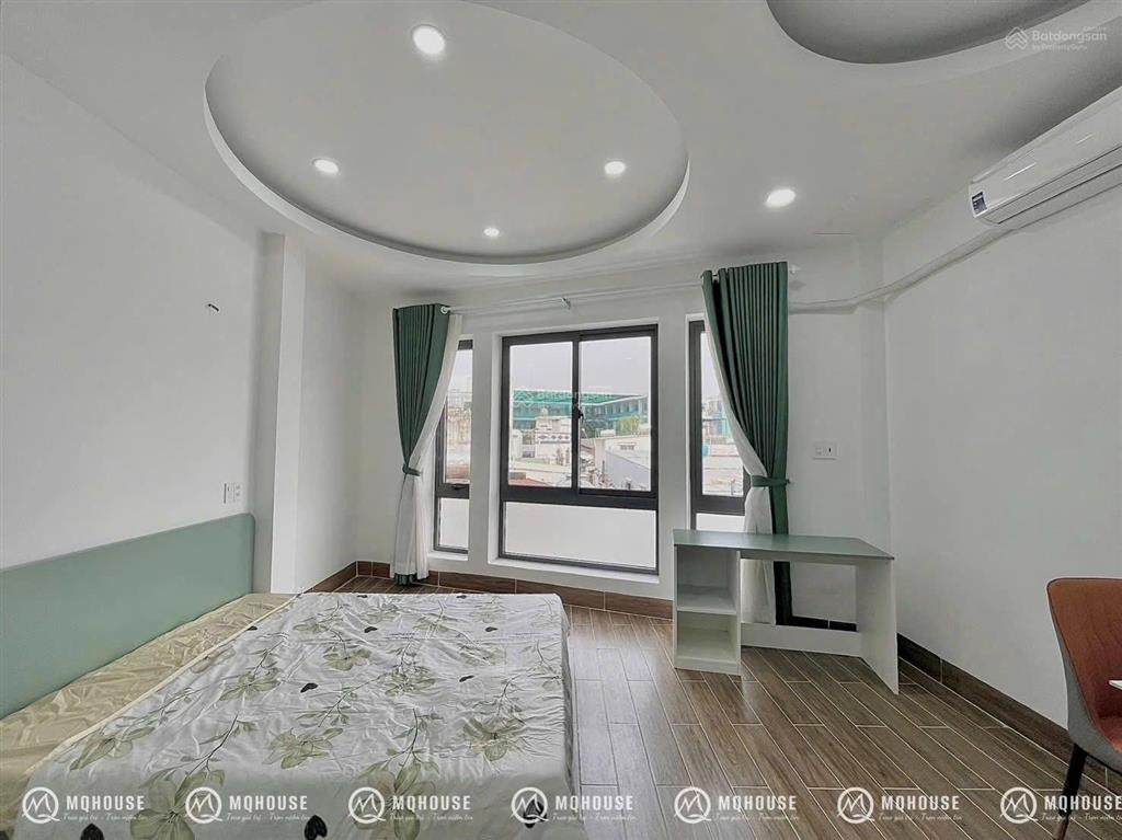Cho thuê toà nhà mới dạng studio tách bếp siêu rộng có thang máy